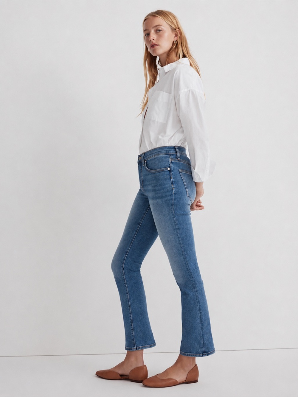 Madewell Mid-Rise Kick Out Jeans 28 Light Wash Crop Kick Flare Stretch Denim